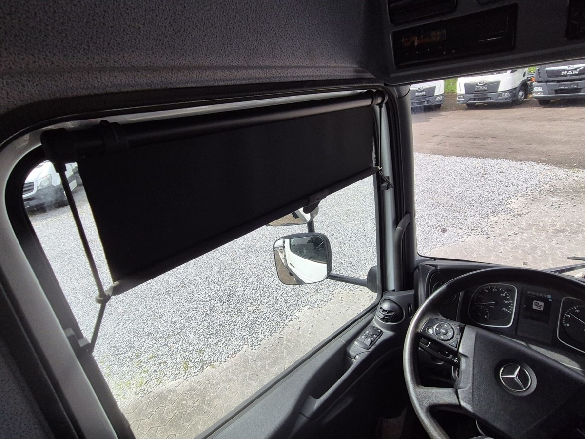 MERCEDES-BENZ Atego 823 3-Seiten Kipper Meiller 2 x AHK - Tipper van: picture 5 MERCEDES-BENZ Atego 823 3-Seiten Kipper Meiller 2 x AHK - Tipper van: picture 5