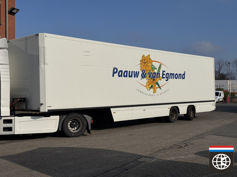 KMA KMO-2TD Geisoleerd / ROLLUIK / STUURAS - Closed box semi-trailer: picture 3 KMA KMO-2TD Geisoleerd / ROLLUIK / STUURAS - Closed box semi-trailer: picture 3