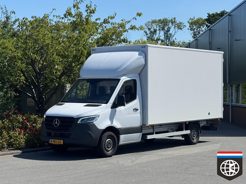Mercedes-Benz Sprinter  Laadbak verwarming - IDEAAL VOOR TRANSPORT VAN BLOEMEN IN DOZEN en/ of KRATTEN - Box van: picture 1 Mercedes-Benz Sprinter  Laadbak verwarming - IDEAAL VOOR TRANSPORT VAN BLOEMEN IN DOZEN en/ of KRATTEN - Box van: picture 1
