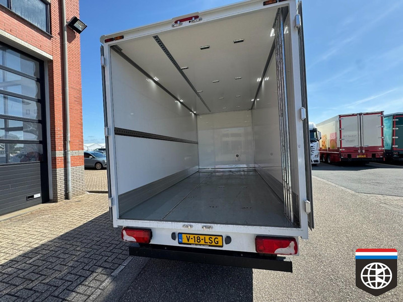 Mercedes-Benz Sprinter  Laadbak verwarming - IDEAAL VOOR TRANSPORT VAN BLOEMEN IN DOZEN en/ of KRATTEN - Box van: picture 5 Mercedes-Benz Sprinter  Laadbak verwarming - IDEAAL VOOR TRANSPORT VAN BLOEMEN IN DOZEN en/ of KRATTEN - Box van: picture 5