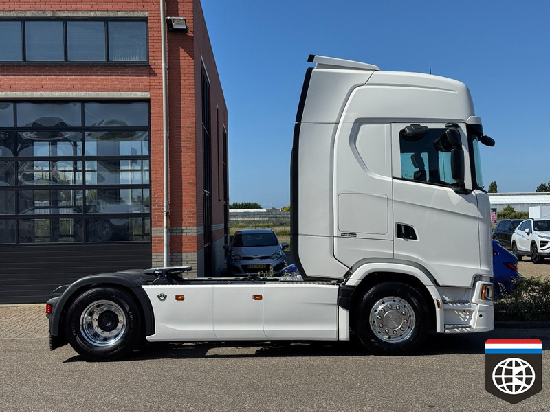 Scania 590 S DOUBLE PTO - FULL SPOILER - NEW - Tractor unit: picture 4 Scania 590 S DOUBLE PTO - FULL SPOILER - NEW - Tractor unit: picture 4