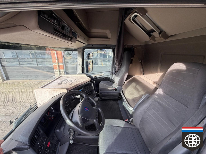 Tractor unit Scania R410 NIGHT A/C / 2X TANK / RETARDER / TUV: 06-26: picture 9 Tractor unit Scania R410 NIGHT A/C / 2X TANK / RETARDER / TUV: 06-26: picture 9