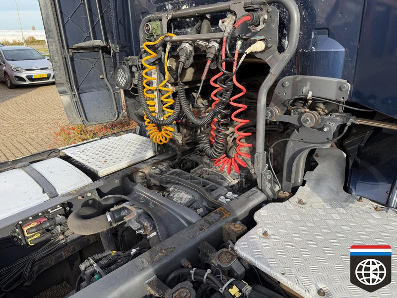 Tractor unit Scania R410 NIGHT A/C / 2X TANK / RETARDER / TUV: 06-26: picture 19 Tractor unit Scania R410 NIGHT A/C / 2X TANK / RETARDER / TUV: 06-26: picture 19