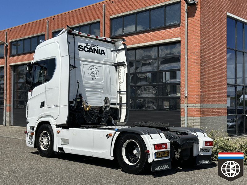 Scania S520 King of the Road - PTO hydraulic - HOLLAND TRUCK *** CONCOURSTAAT *** - Tractor unit: picture 5 Scania S520 King of the Road - PTO hydraulic - HOLLAND TRUCK *** CONCOURSTAAT *** - Tractor unit: picture 5