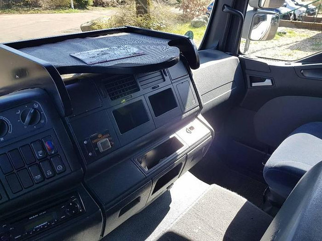 Box truck MAN TGL 12.210 4x2 BL: picture 15