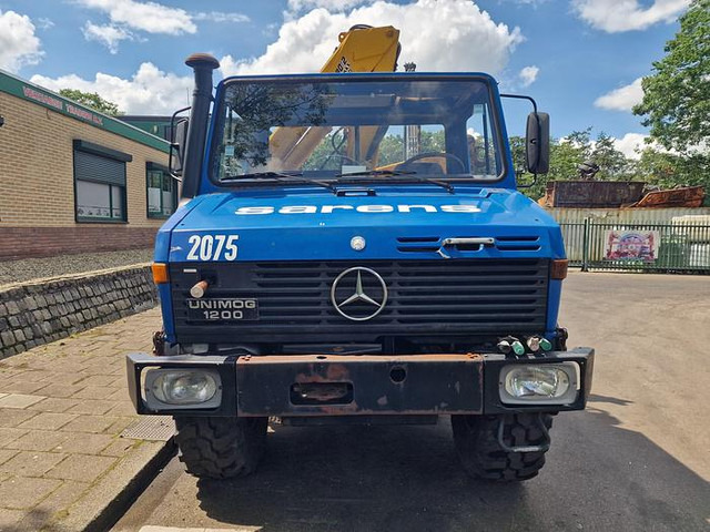 Mercedes-Benz U 1200 4X4 - Crane truck: picture 3 Mercedes-Benz U 1200 4X4 - Crane truck: picture 3