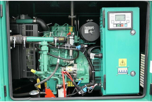 Cummins Stromgenerator, 15 kVA, sofort vefügbar - Generator set: picture 3 Cummins Stromgenerator, 15 kVA, sofort vefügbar - Generator set: picture 3
