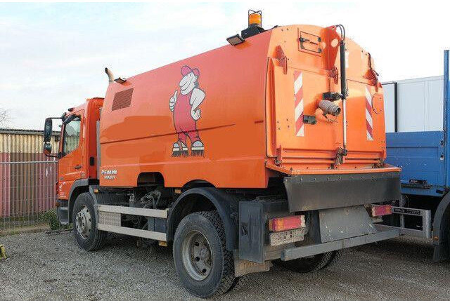 Mercedes-Benz 1323 L Atego 4x2, Faun Vaajet 6 R, Wassertank - Road sweeper: picture 4 Mercedes-Benz 1323 L Atego 4x2, Faun Vaajet 6 R, Wassertank - Road sweeper: picture 4