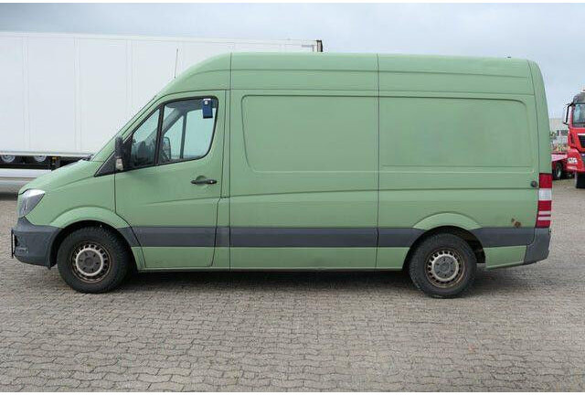 Mercedes-Benz 316 CDI Sprinter 4x2, Klima, Bott-Regale, AHK - Panel van: picture 2 Mercedes-Benz 316 CDI Sprinter 4x2, Klima, Bott-Regale, AHK - Panel van: picture 2