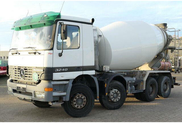 Mercedes-Benz 3240 B Actros 8x4, Liebherr HTM904, 9m³ - Concrete mixer truck: picture 4 Mercedes-Benz 3240 B Actros 8x4, Liebherr HTM904, 9m³ - Concrete mixer truck: picture 4