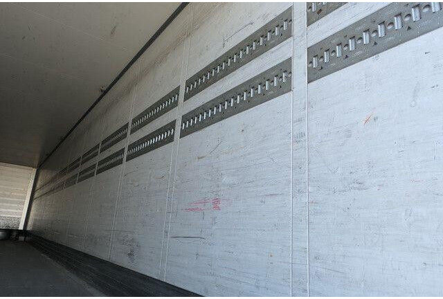 Schmitz Cargobull SKO 24/L 13.62 FP, Isoliert, Verzinkt, Luft-Lift - Closed box semi-trailer: picture 5 Schmitz Cargobull SKO 24/L 13.62 FP, Isoliert, Verzinkt, Luft-Lift - Closed box semi-trailer: picture 5