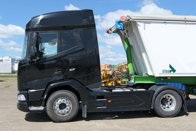 DAF XF 450 FT 4x2, Nebenantrieb, Klima, Alu-Felgen - Tractor unit: picture 2 DAF XF 450 FT 4x2, Nebenantrieb, Klima, Alu-Felgen - Tractor unit: picture 2