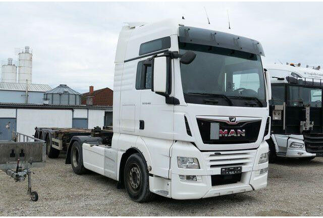 MAN 18.460 TGX XXL 4x2, Spoiler, Intarder, 2x Tank - Tractor unit: picture 2 MAN 18.460 TGX XXL 4x2, Spoiler, Intarder, 2x Tank - Tractor unit: picture 2