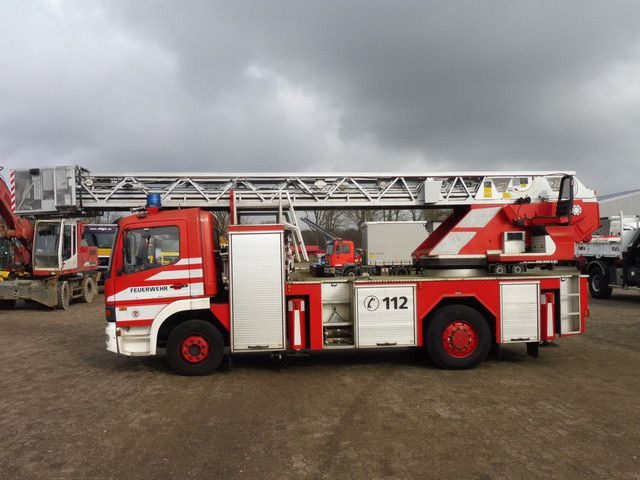 Mercedes-Benz 1528 ATEGO 4x2, Drehleiter DL23-12, Metz, 30m - Truck: picture 2 Mercedes-Benz 1528 ATEGO 4x2, Drehleiter DL23-12, Metz, 30m - Truck: picture 2