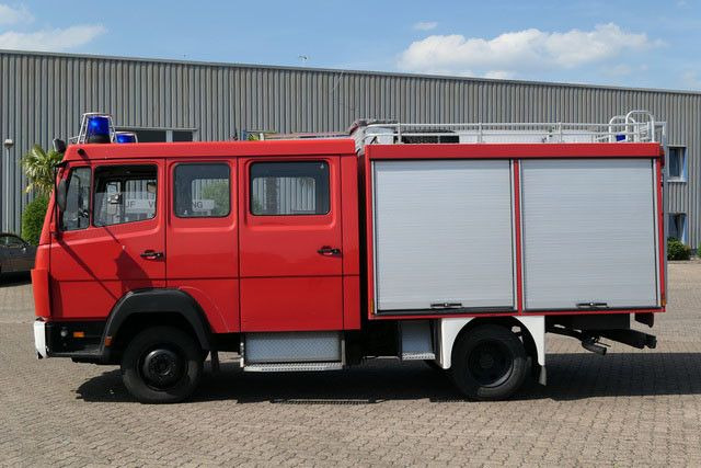 Mercedes-Benz 814 F/Feuerwehr/Pumpe/9 Sitze - Van, Combi van: picture 2 Mercedes-Benz 814 F/Feuerwehr/Pumpe/9 Sitze - Van, Combi van: picture 2