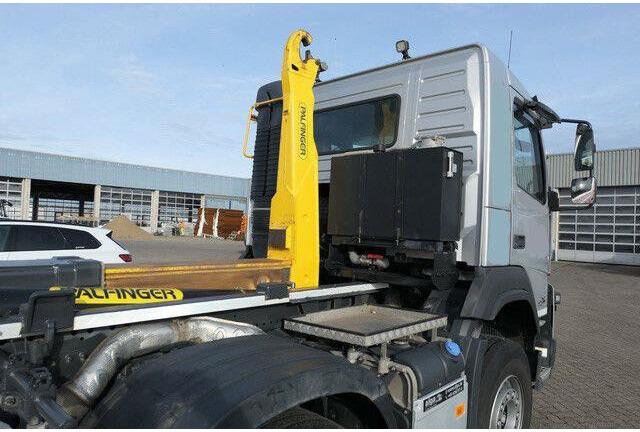 Volvo FMX 540 8x4, Palfinger T26M11, Liftachse, Klima - Hook lift truck: picture 5 Volvo FMX 540 8x4, Palfinger T26M11, Liftachse, Klima - Hook lift truck: picture 5