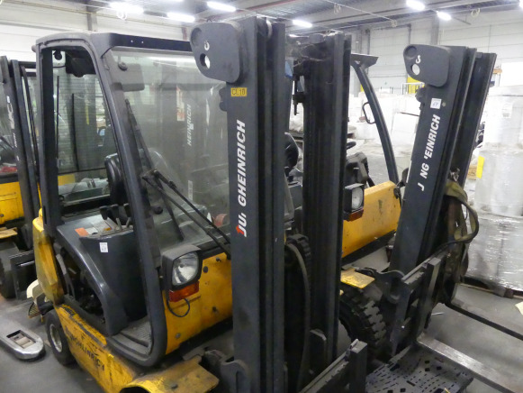 2 Chariots élévateur au gaz Jungheinrich TFG20A - Forklift: picture 1 2 Chariots élévateur au gaz Jungheinrich TFG20A - Forklift: picture 1