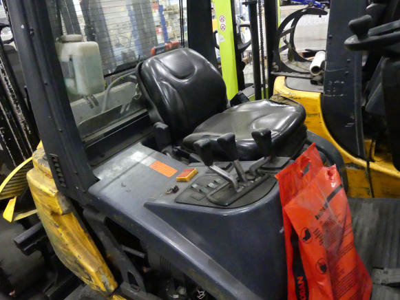 Chariot élévateur au gaz Jungheinrich TFG20AK - Forklift: picture 5 Chariot élévateur au gaz Jungheinrich TFG20AK - Forklift: picture 5