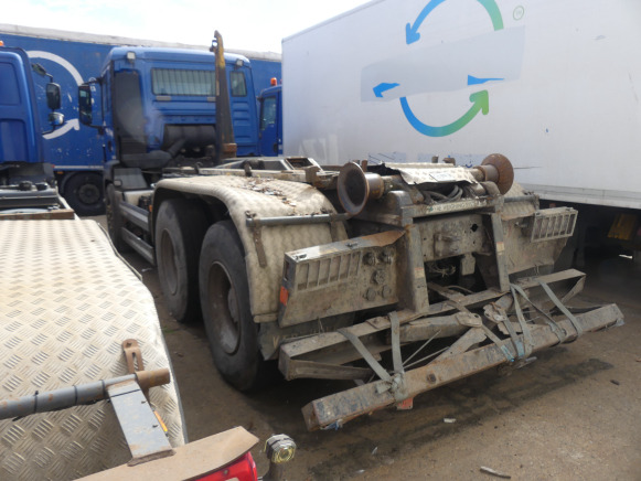 REF:1276 - Camion porte-container MAN TGS (2011-837.710 km) - Hook lift truck: picture 4 REF:1276 - Camion porte-container MAN TGS (2011-837.710 km) - Hook lift truck: picture 4