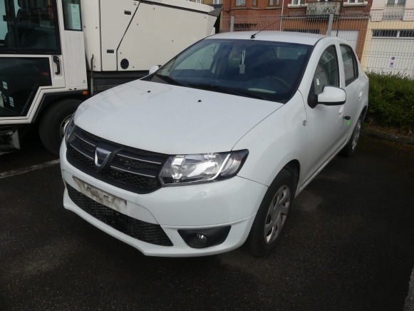 REF:20513 - Voiture Dacia Logan Berline (2013-97.655 km) - Car: picture 1 REF:20513 - Voiture Dacia Logan Berline (2013-97.655 km) - Car: picture 1