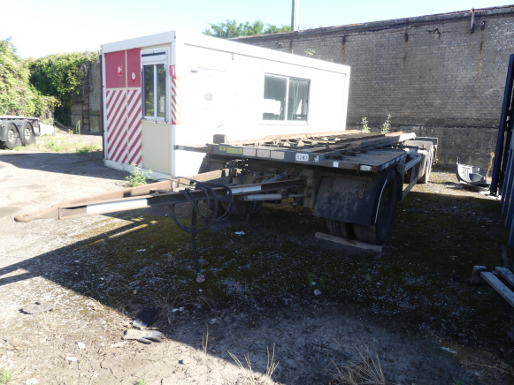 REF:5287 - Remorque porte-container Burg BPDA 10-10 B/1 - Roll-off/ Skip trailer: picture 2 REF:5287 - Remorque porte-container Burg BPDA 10-10 B/1 - Roll-off/ Skip trailer: picture 2