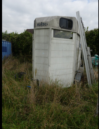Remorque bétaillère (sans documents) - Horse trailer: picture 2 Remorque bétaillère (sans documents) - Horse trailer: picture 2