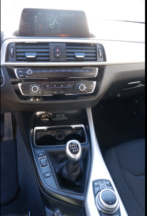 Voiture BMW 118.i - Hatchback: picture 4 Voiture BMW 118.i - Hatchback: picture 4