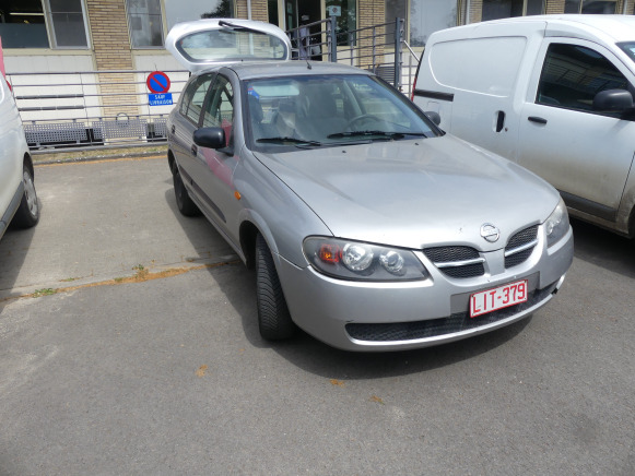 Voiture Nissan Almera (2003-123.640 km) - Car: picture 1 Voiture Nissan Almera (2003-123.640 km) - Car: picture 1