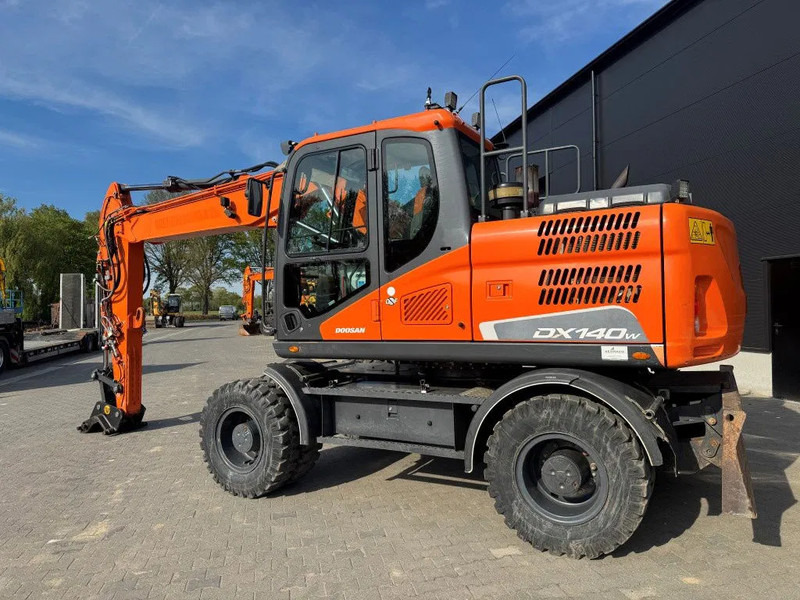 Doosan DX140-5 2018 - Wheel excavator: picture 3 Doosan DX140-5 2018 - Wheel excavator: picture 3