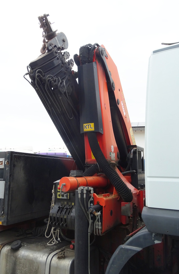 PALFINGER PK 20002 E year 2005, winch, remote control, 6 x extension, Seilwinde, - Loader crane: picture 2 PALFINGER PK 20002 E year 2005, winch, remote control, 6 x extension, Seilwinde, - Loader crane: picture 2
