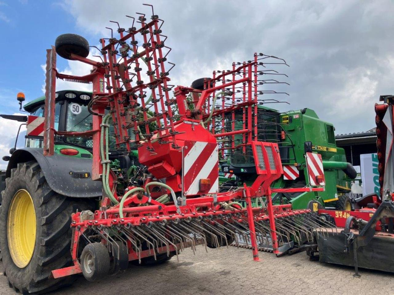 Einböck Pneumaticstar-Pro-ST - Spring tine harrow: picture 1 Einböck Pneumaticstar-Pro-ST - Spring tine harrow: picture 1