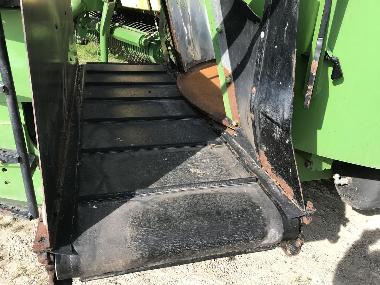 Faresin TMRVD1400 - Forage mixer wagon: picture 5 Faresin TMRVD1400 - Forage mixer wagon: picture 5