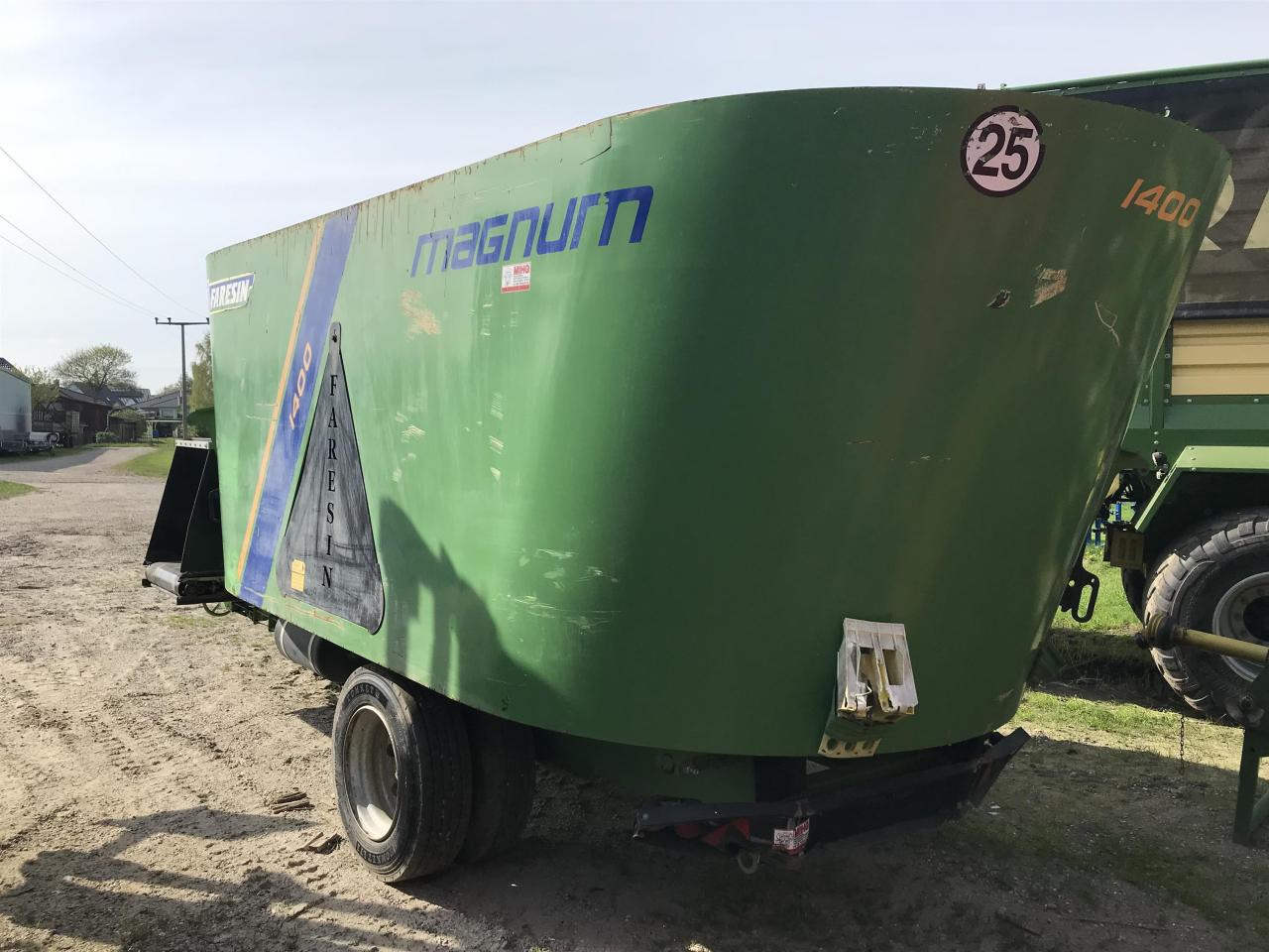 Faresin TMRVD1400 - Forage mixer wagon: picture 1 Faresin TMRVD1400 - Forage mixer wagon: picture 1