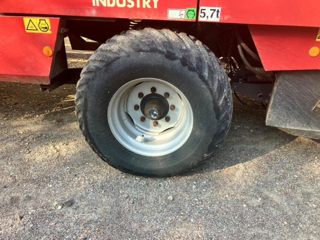 Greenland 120x80 - Square baler: picture 4 Greenland 120x80 - Square baler: picture 4