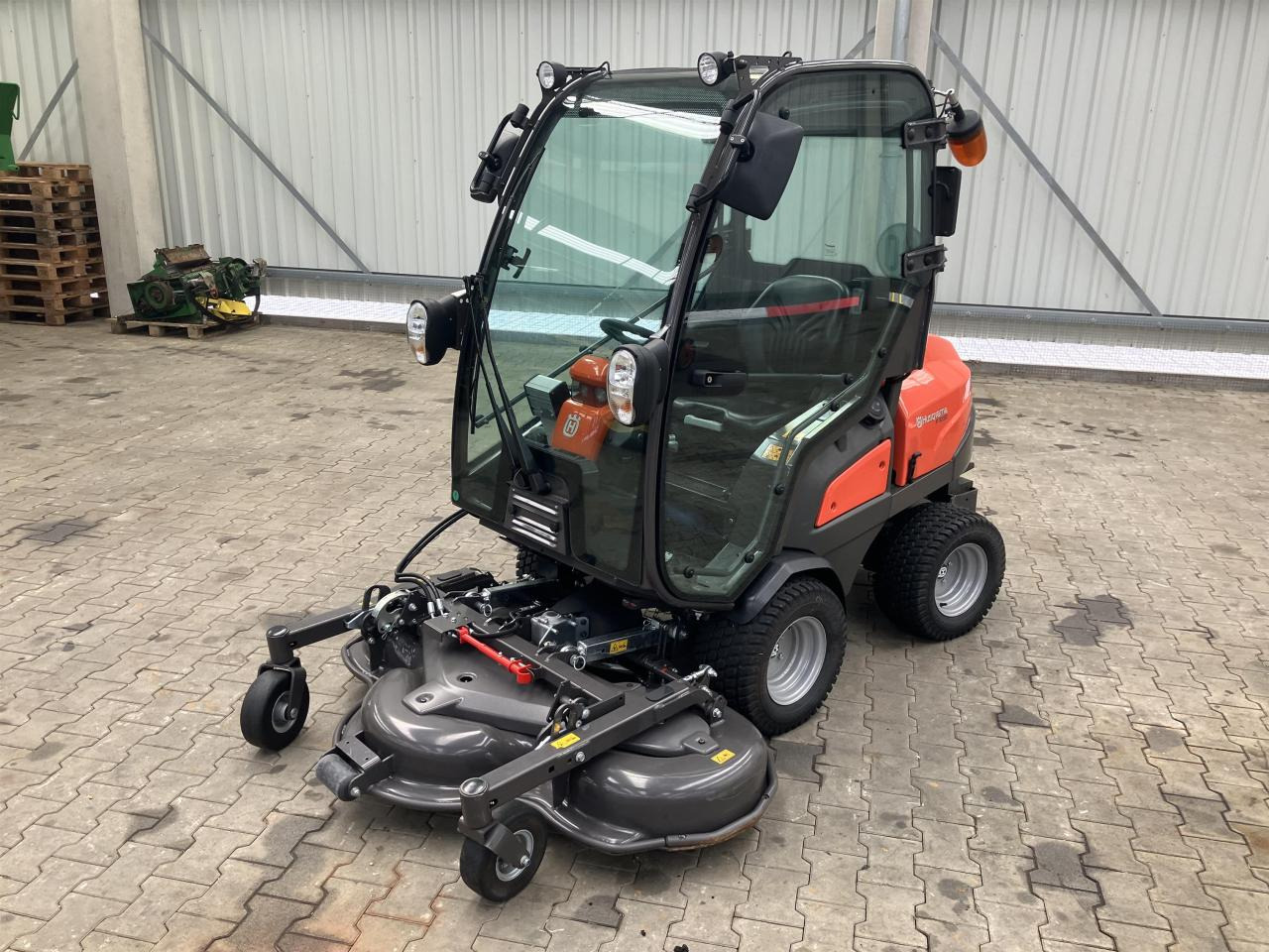 Husqvarna Rider P525D - Garden mower: picture 1 Husqvarna Rider P525D - Garden mower: picture 1