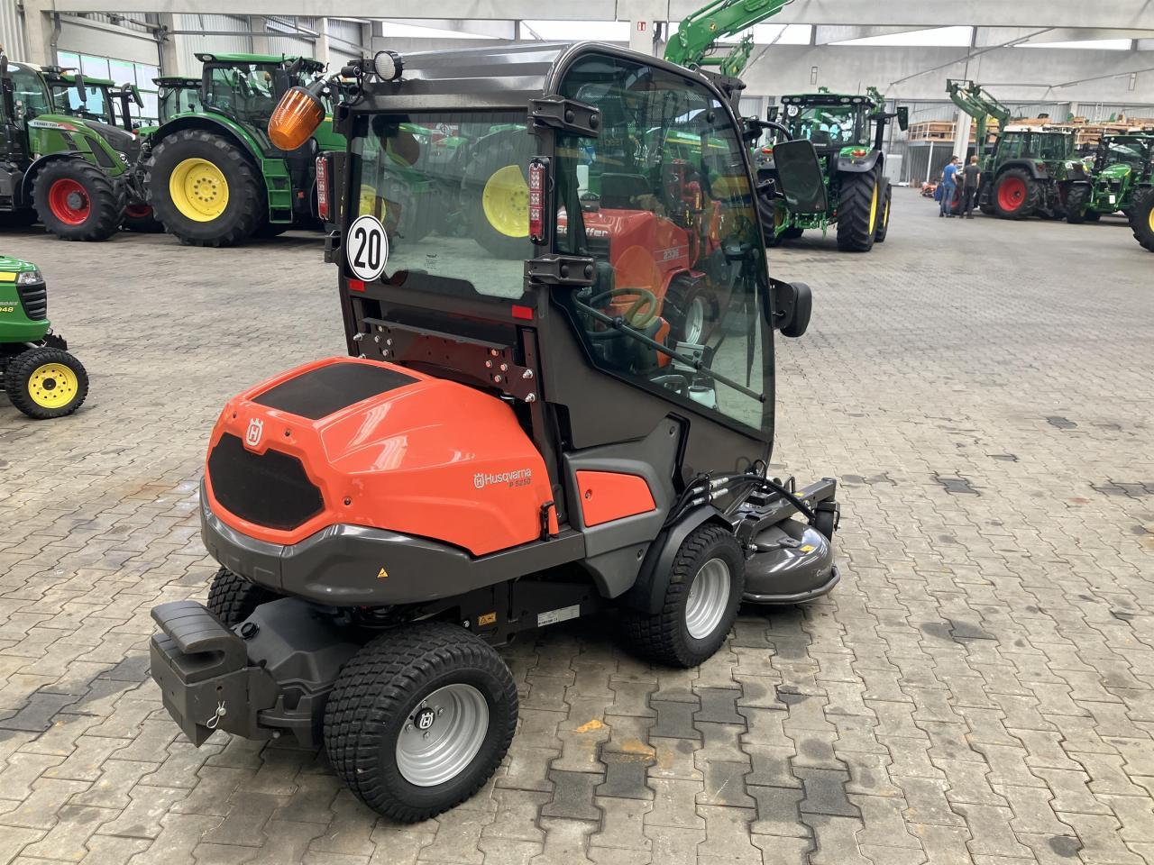 Husqvarna Rider P525D - Garden mower: picture 3 Husqvarna Rider P525D - Garden mower: picture 3