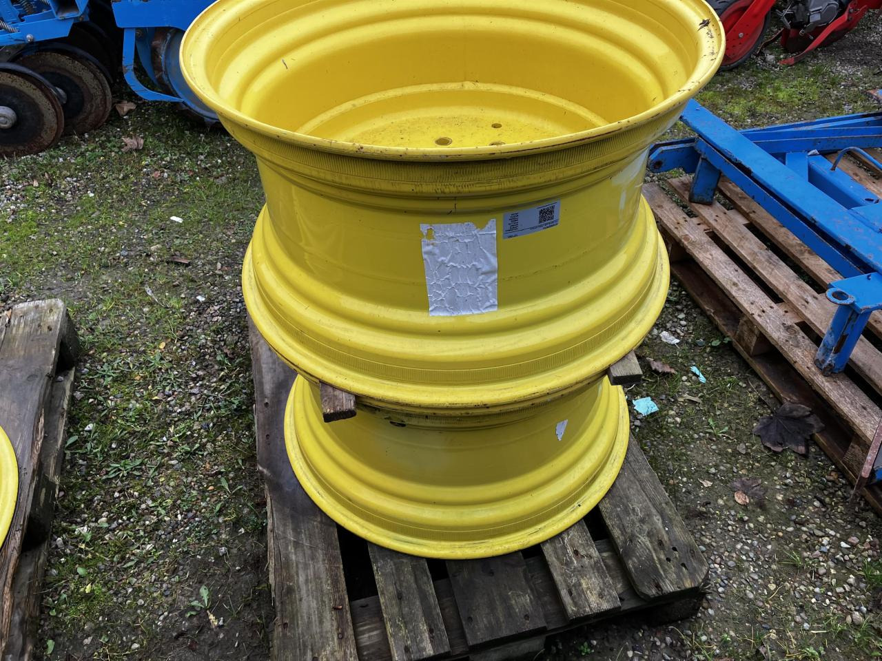 John Deere 15x28 - Tire for Agricultural machinery: picture 1 John Deere 15x28 - Tire for Agricultural machinery: picture 1
