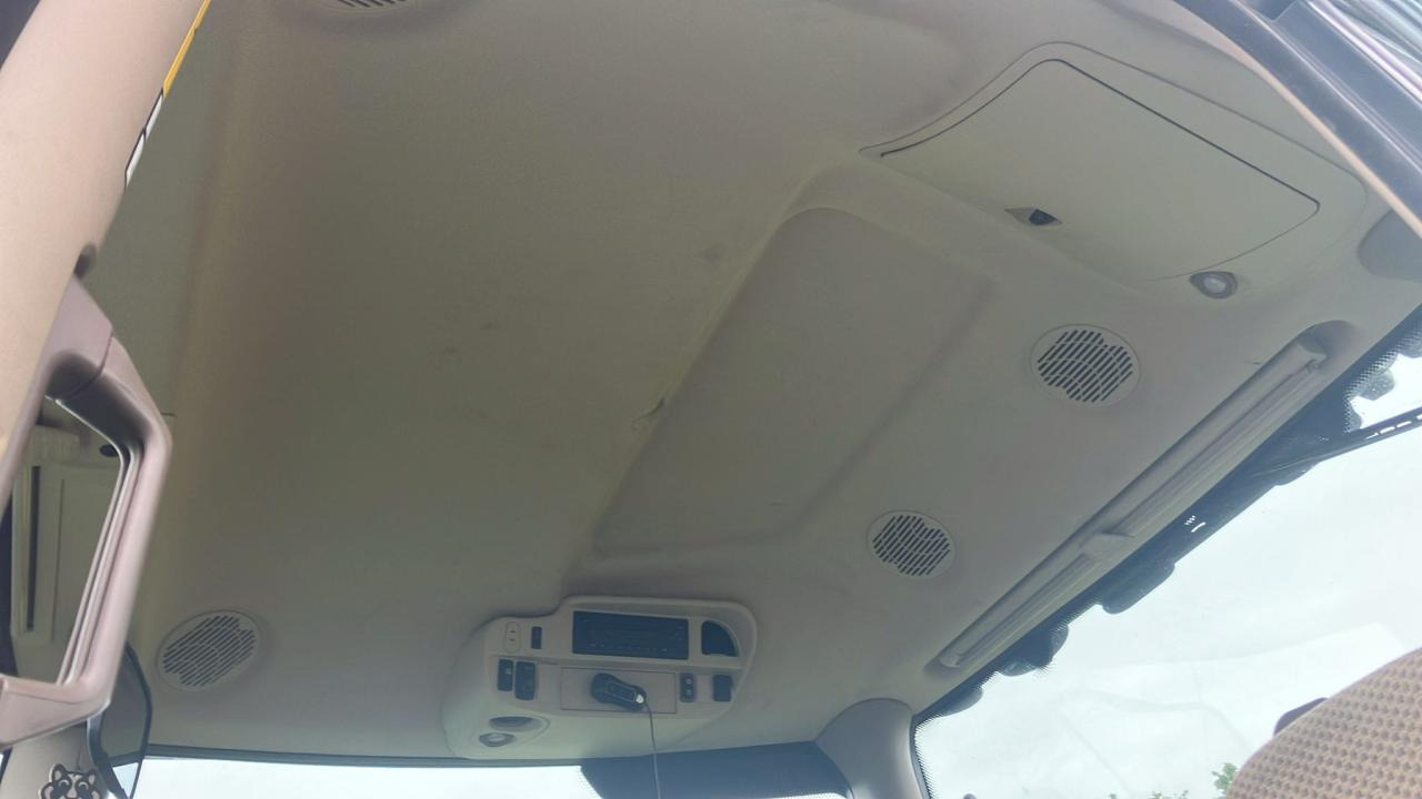 John Deere 6230R - Farm tractor: picture 2 John Deere 6230R - Farm tractor: picture 2