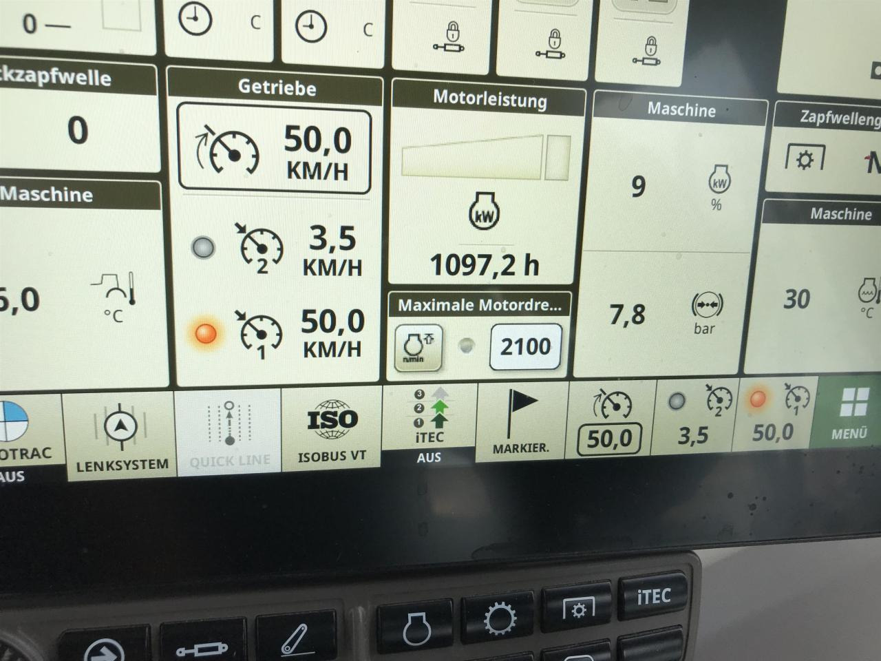 Farm tractor John Deere 6R 140: picture 6 Farm tractor John Deere 6R 140: picture 6