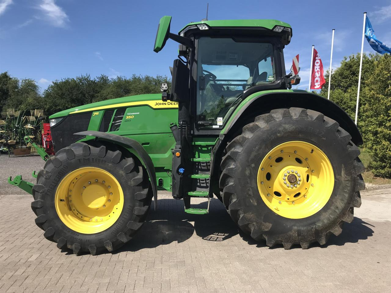 John Deere 7R 350 - Farm tractor: picture 1 John Deere 7R 350 - Farm tractor: picture 1