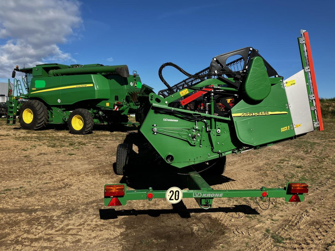 John Deere T660i - Combine harvester: picture 5 John Deere T660i - Combine harvester: picture 5