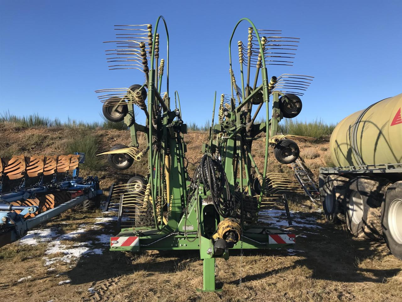 Krone Swadro 1400 Plus - Tedder/ Rake: picture 2 Krone Swadro 1400 Plus - Tedder/ Rake: picture 2