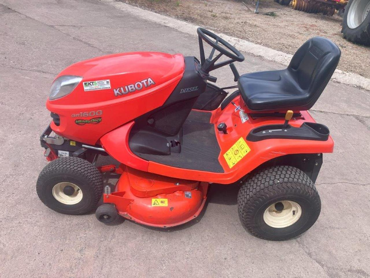 Kubota GR1600-ID-II - Garden mower: picture 1 Kubota GR1600-ID-II - Garden mower: picture 1