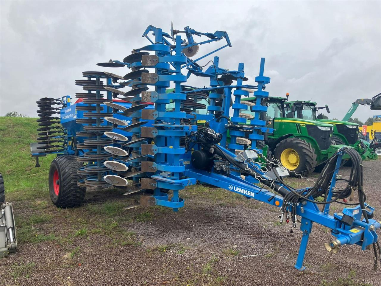 Lemken Solitair 9/450KA-DS - Seed drill: picture 1 Lemken Solitair 9/450KA-DS - Seed drill: picture 1