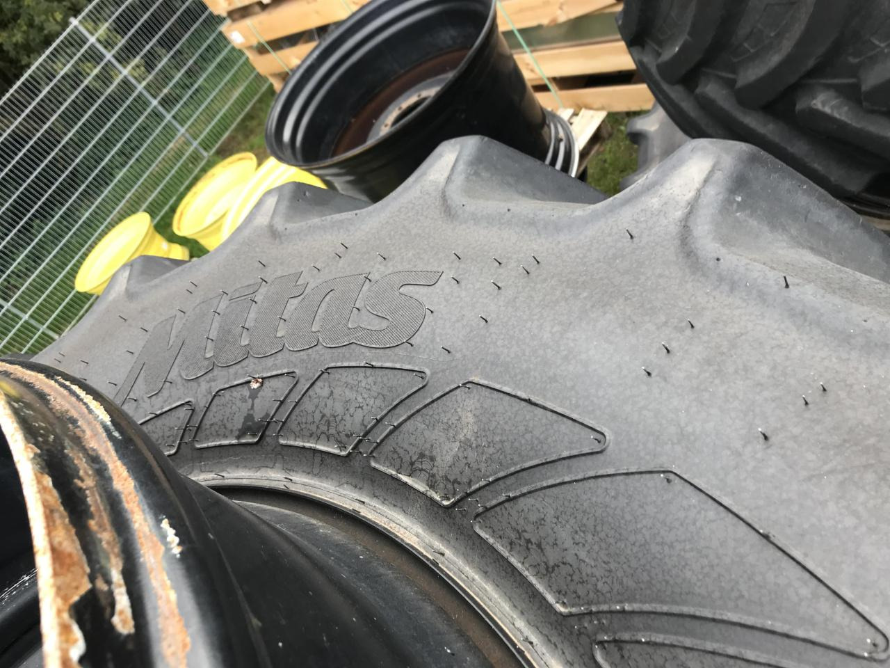 Mitas 600/65R34 - Tire for Agricultural machinery: picture 5 Mitas 600/65R34 - Tire for Agricultural machinery: picture 5