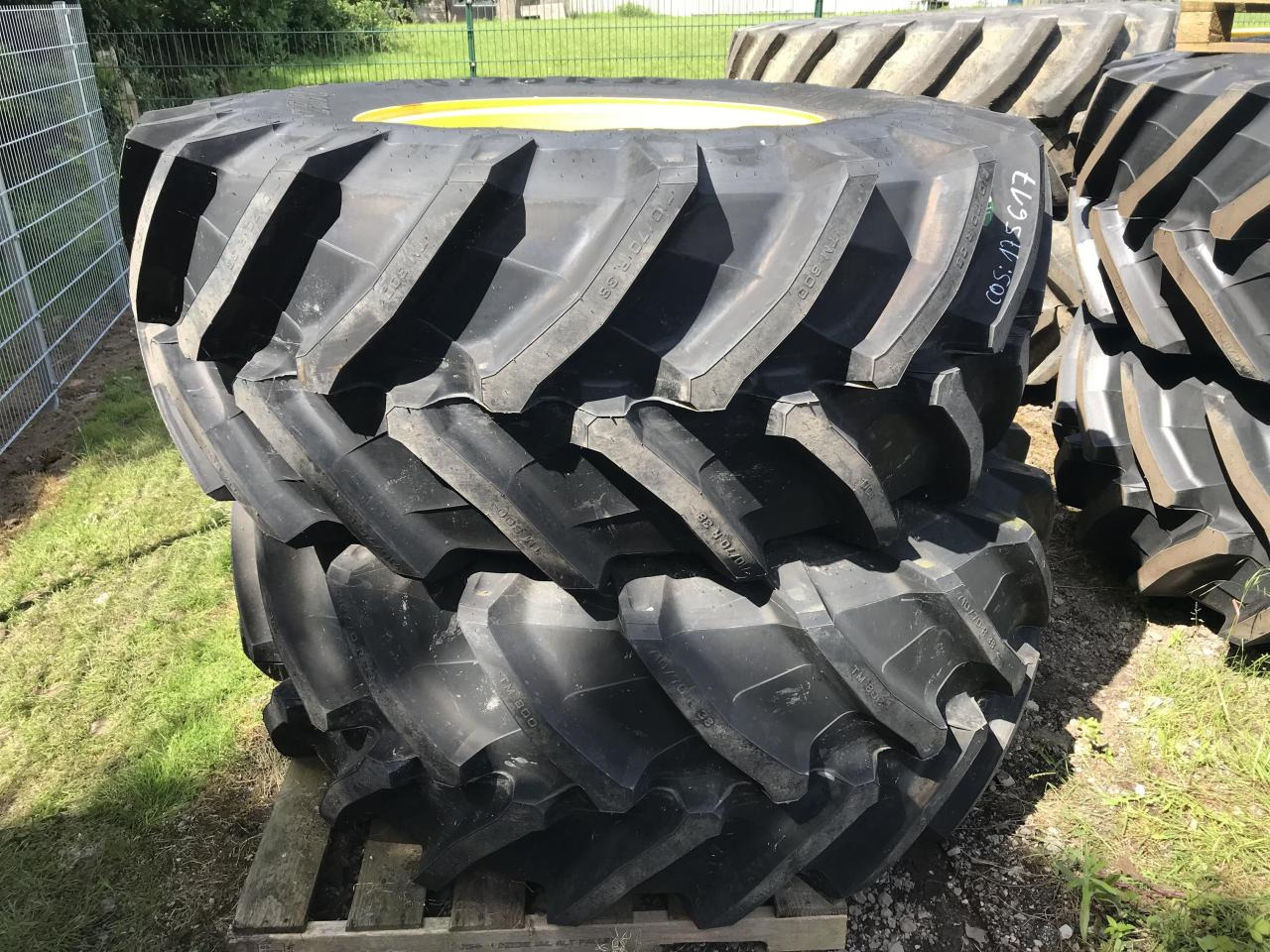 Trelleborg 710/70R38 - Tire for Agricultural machinery: picture 1 Trelleborg 710/70R38 - Tire for Agricultural machinery: picture 1