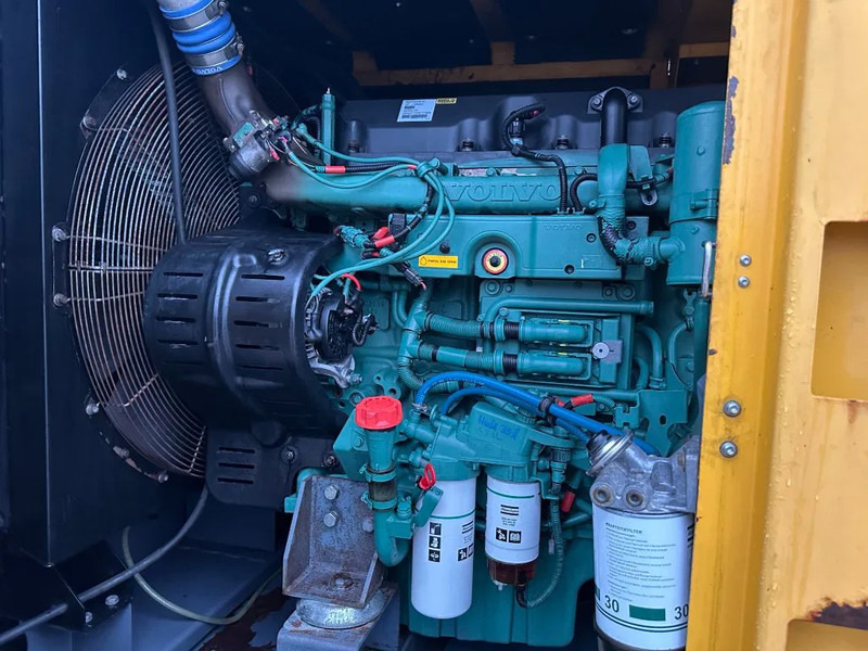 Atlas-Copco QAS 325 VOD Volvo Leroy Somer 325 kVA Silent Rental generatorset - Generator set: picture 3 Atlas-Copco QAS 325 VOD Volvo Leroy Somer 325 kVA Silent Rental generatorset - Generator set: picture 3