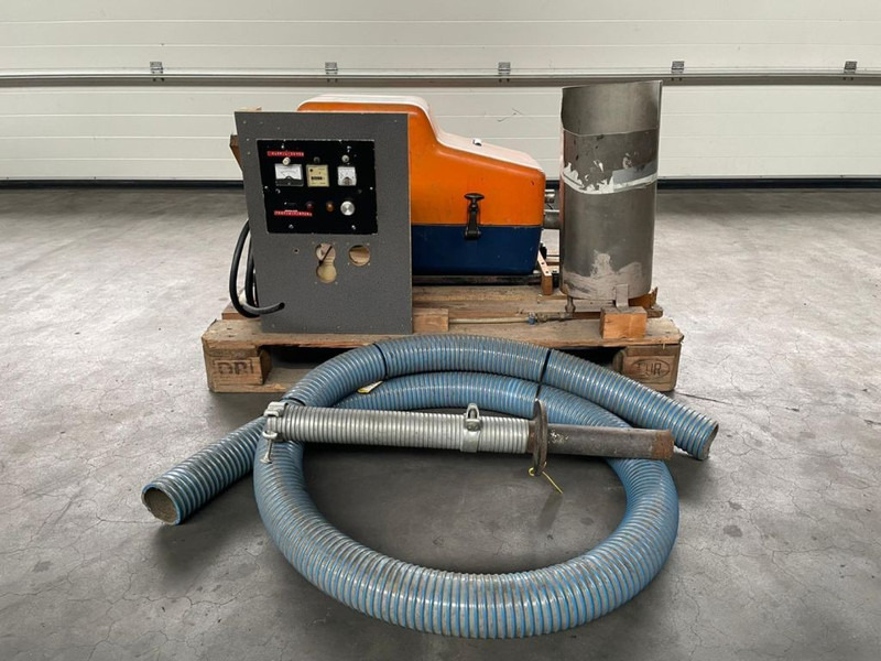 BMW Fischer Panda 3 kVA Sailors Silent Set Marine generatorset - Generator set: picture 1 BMW Fischer Panda 3 kVA Sailors Silent Set Marine generatorset - Generator set: picture 1