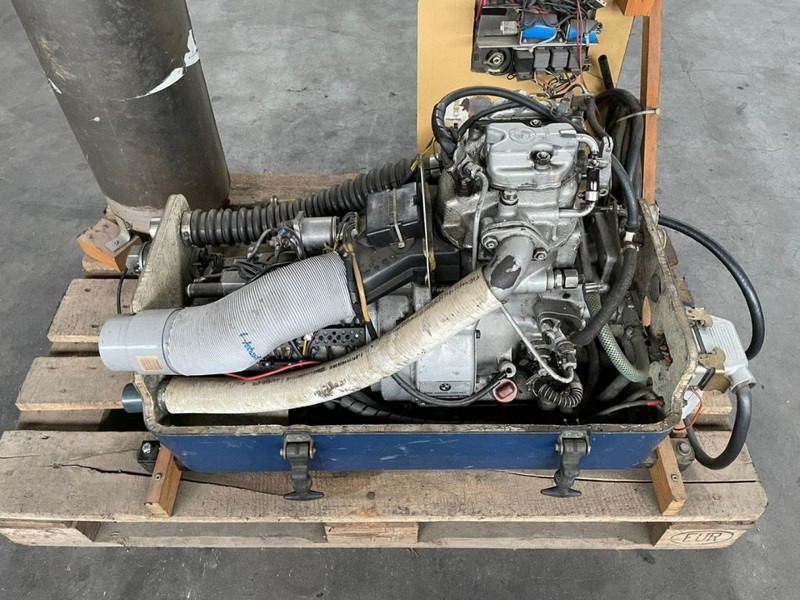 BMW Fischer Panda 3 kVA Sailors Silent Set Marine generatorset - Generator set: picture 3 BMW Fischer Panda 3 kVA Sailors Silent Set Marine generatorset - Generator set: picture 3