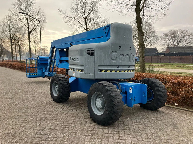 Genie Z60/34 Deutz Diesel 4 x 4 Knik Telescoop Hoogwerker 20.4 meter werkhoogte - Articulated boom: picture 2 Genie Z60/34 Deutz Diesel 4 x 4 Knik Telescoop Hoogwerker 20.4 meter werkhoogte - Articulated boom: picture 2